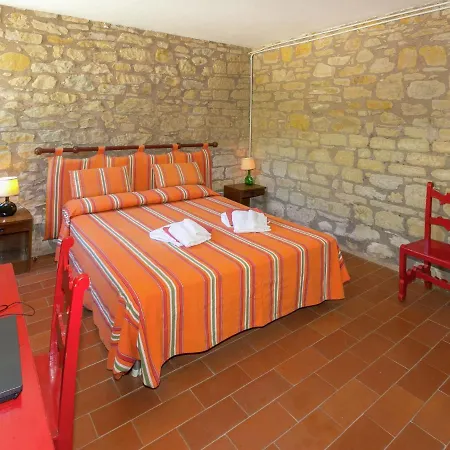 Ferienhaus Luxurious Holiday In Gubbio With Pool